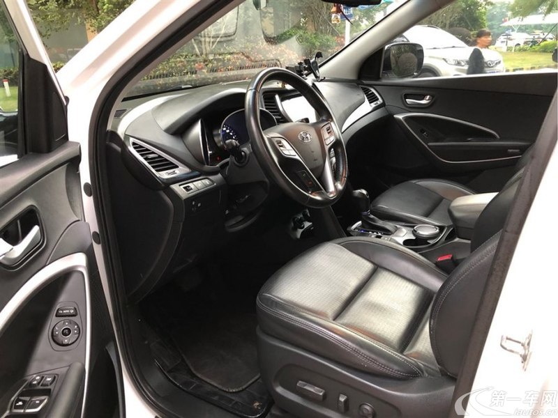 现代胜达 2015款 2.4L 自动 前驱 舒适型 (国Ⅳ) 