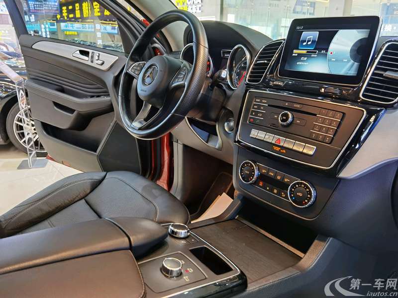奔驰GLE级 GLE320 [进口] 2017款 3.0T 自动 轿跑SUV 