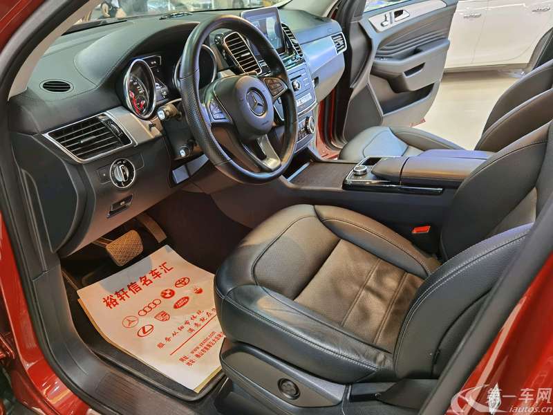 奔驰GLE级 GLE320 [进口] 2017款 3.0T 自动 轿跑SUV 