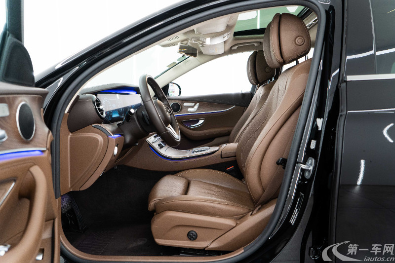奔驰E级 E260 [进口] 2019款 1.5T 自动 汽油 运动版4MATIC 
