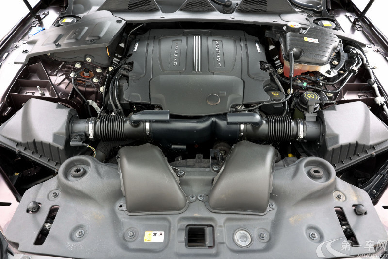 捷豹XJ L [进口] 2015款 3.0T 自动 汽油 尊享商务版 (欧Ⅳ) 