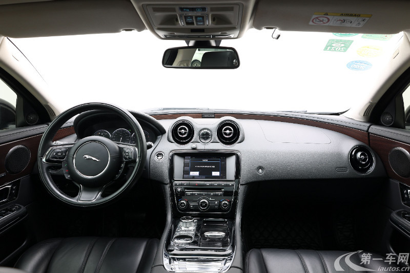 捷豹XJ L [进口] 2015款 3.0T 自动 汽油 尊享商务版 (欧Ⅳ) 