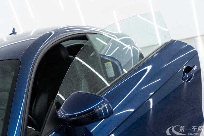 奥迪TT RS [进口] 2012款 2.5T 自动 汽油 Plus 