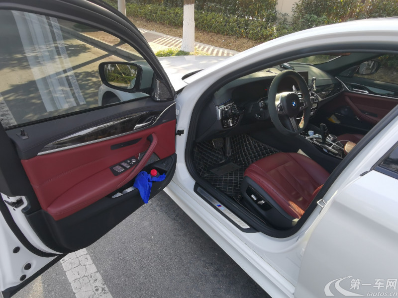 宝马5系 530Li 2018款 2.0T 自动 汽油 尊享型M运动套装改款 (国Ⅴ) 
