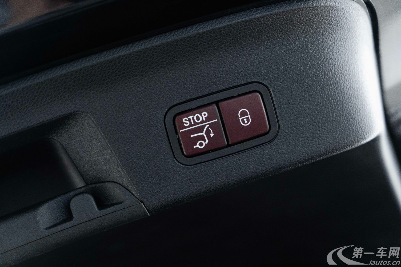 奔驰AMG-GLE级 GLE43 [进口] 2018款 3.0T 自动 轿跑SUV加规版平行进口 (欧Ⅴ) 