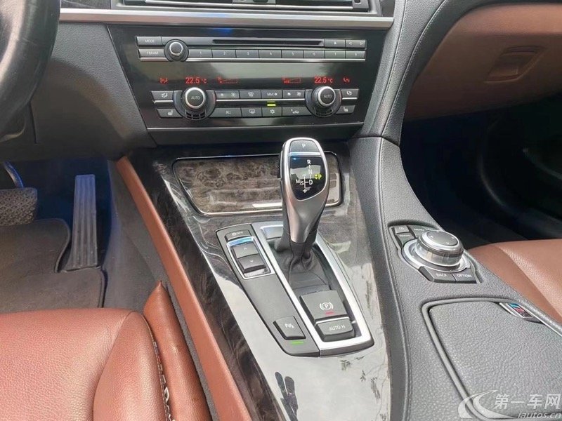 宝马6系轿跑 640i [进口] 2013款 3.0T 自动 2门 改款 