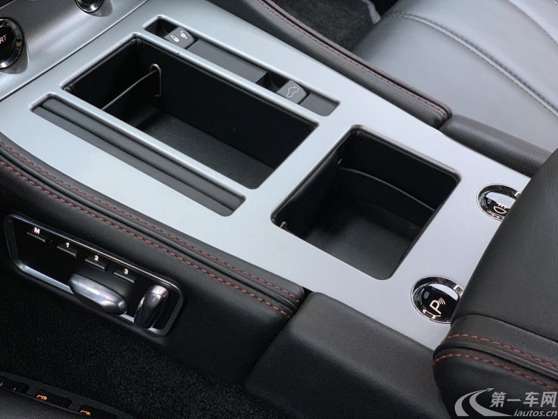 阿斯顿马丁DB9 [进口] 2014款 6.0L 自动 Carbon-Black特别版 (欧Ⅳ) 