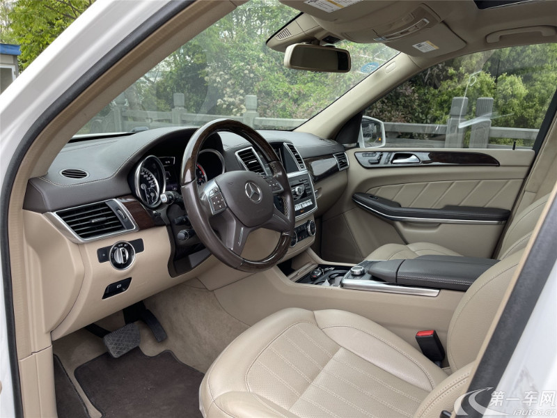 奔驰GL级 GL350 [进口] 2015款 3.0T 自动 柴油 加规版平行进口 
