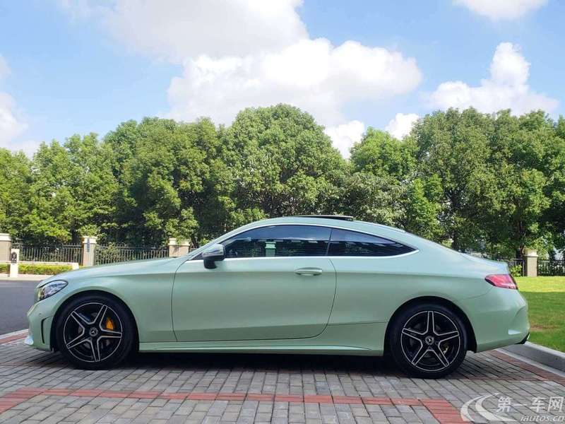 奔驰c级coupec260进口2019款15t自动汽油轿跑版