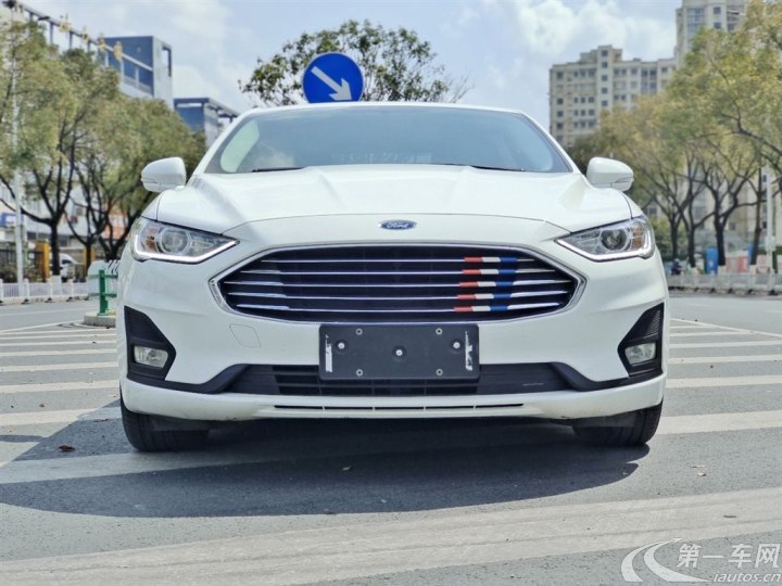 福特蒙迪欧 2020款 1.5T 自动 EcoBoost180豪华型 (国Ⅵ) 