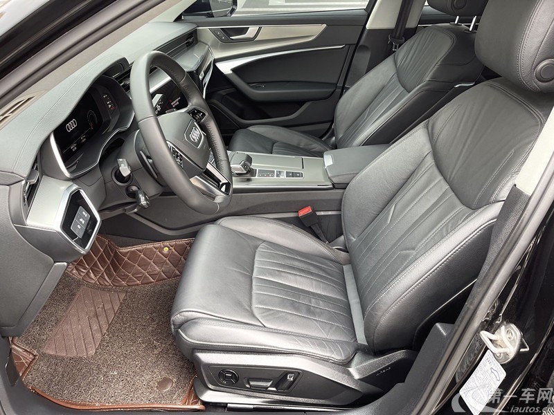 奥迪a6l40tfsi2021款20t自动豪华致雅型国Ⅵ