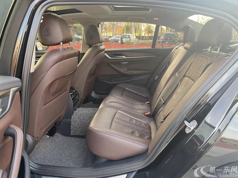 宝马5系 530Li 2018款 2.0T 自动 汽油 xDrive豪华套装改款 (国Ⅵ) 