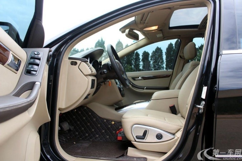 奔驰R级 R300 [进口] 2011款 3.0L 自动 汽油 商务型加长版 