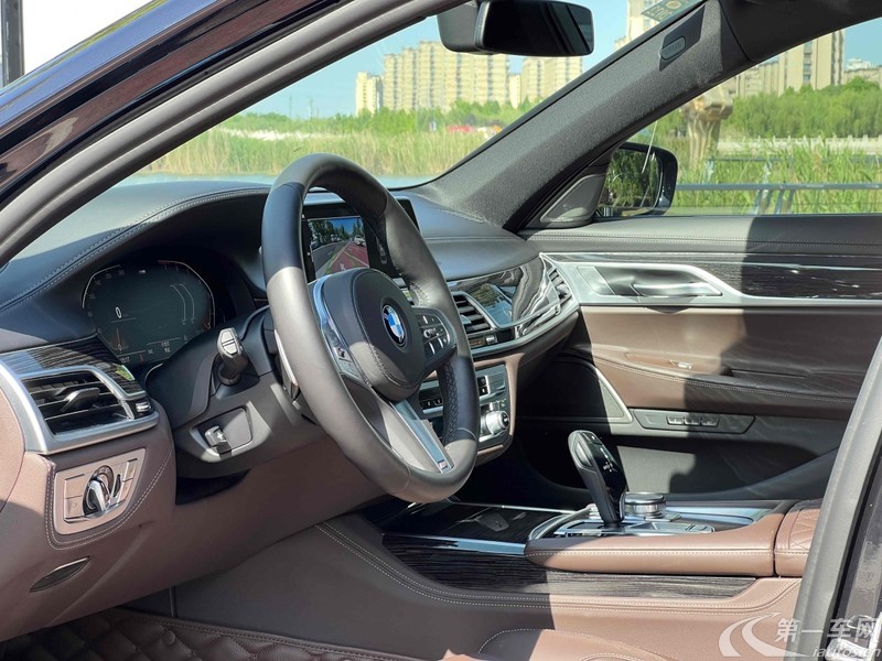 宝马7系 740Li [进口] 2019款 3.0T 自动 汽油 领先型M运动套装 