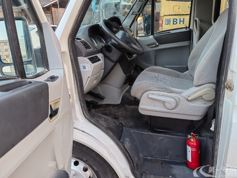 依维柯宝迪 2016款 2.8T 手动 厢式运输车 (国Ⅴ) 