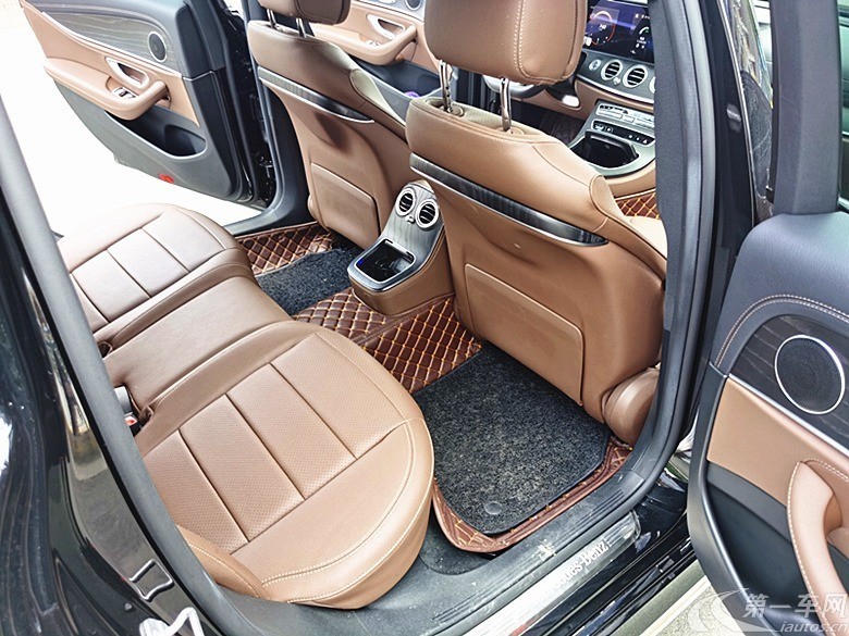 奔驰E级 E300L 2021款 2.0T 自动 汽油 运动豪华型 (国Ⅵ) 