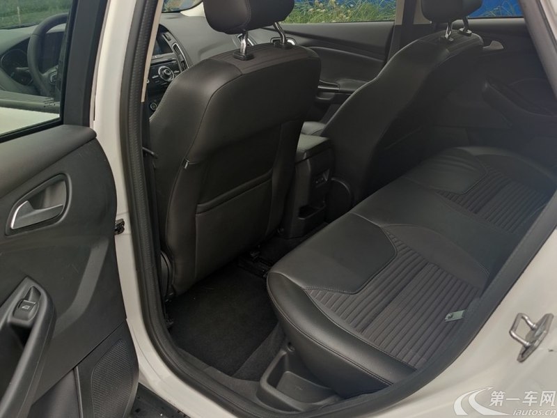 福特福克斯 2015款 1.6L 自动 5门5座两厢车 舒适型 (国Ⅴ) 