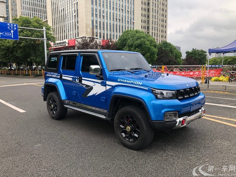 北京40 2019款 2.3T 自动 四驱 环塔冠军版 (国Ⅵ) 
