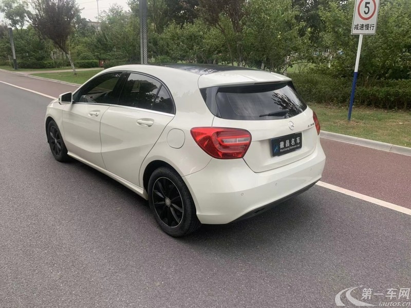 奔驰A级 A200 [进口] 2015款 1.6T 自动 汽油 时尚型 