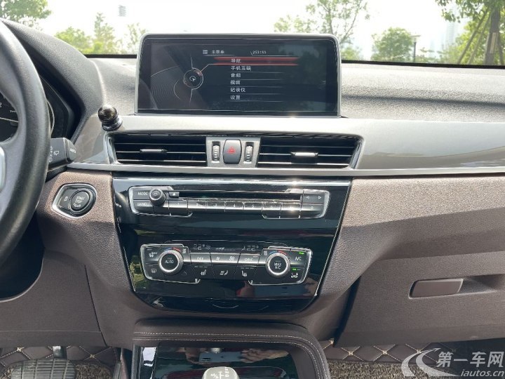 宝马X1 sDrive20Li 2018款 2.0T 自动 前驱 汽油 领先型 (国Ⅴ) 