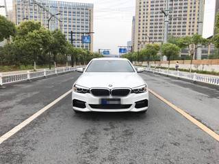 宝马5系 525Li 2.0T 自动 M运动套装 