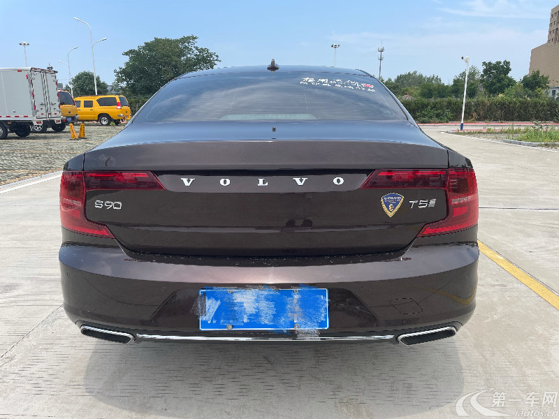 沃尔沃S90 T5 2018款 2.0T 自动 智远版 (国Ⅴ) 