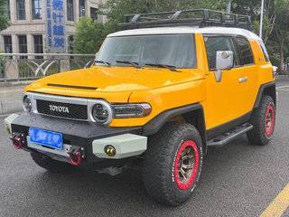 丰田FJ酷路泽 4.0L 自动 GX-R中东版平行进口 