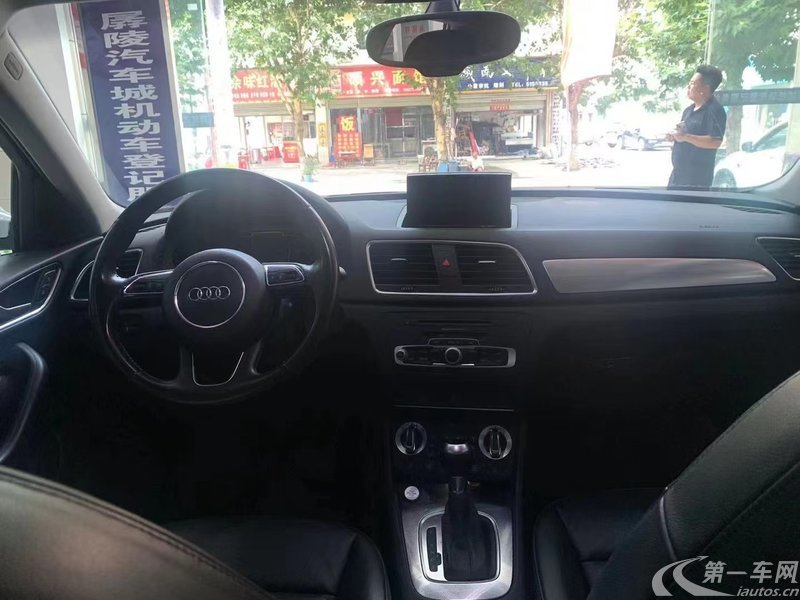 奥迪Q3 35TFSI 2013款 2.0T 自动 前驱 进取型 (国Ⅳ) 