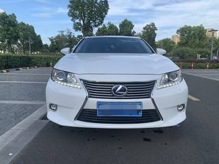 雷克萨斯ES 300h 
