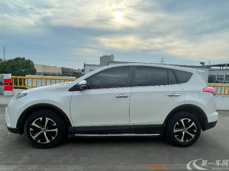 丰田RAV4 2018款 2.0L 自动 前驱 舒适版 (国Ⅴ) 