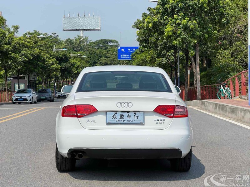 奥迪A4L 2012款 2.0T 自动 标准型 (国Ⅳ) 