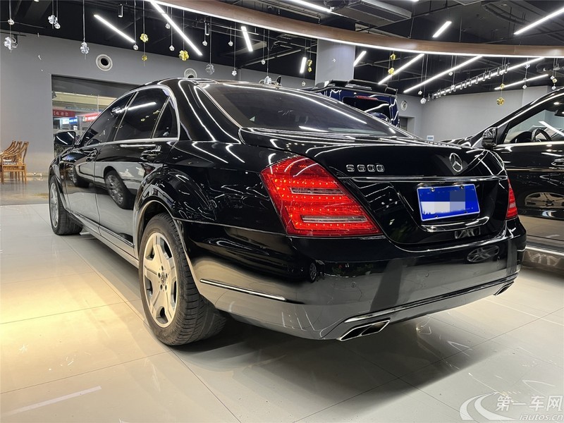 奔驰S级 S600 [进口] 2010款 5.5T 自动 汽油 加长版 