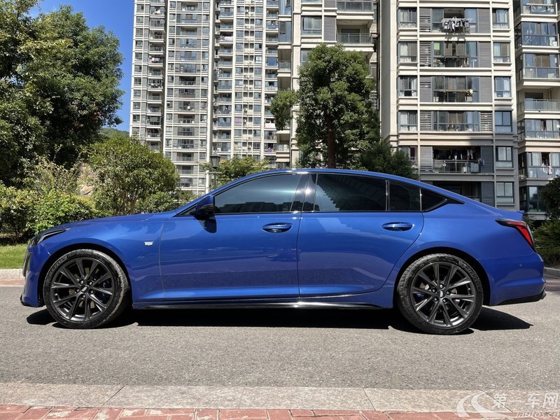 凯迪拉克CT5 2021款 2.0T 自动 28T铂金运动型 (国Ⅵ) 