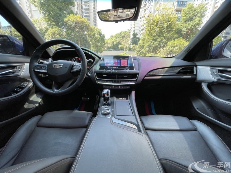 凯迪拉克CT5 2021款 2.0T 自动 28T铂金运动型 (国Ⅵ) 