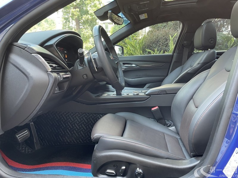 凯迪拉克CT5 2021款 2.0T 自动 28T铂金运动型 (国Ⅵ) 