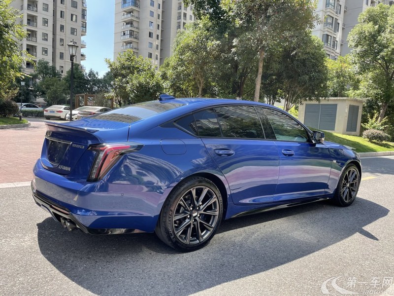 凯迪拉克CT5 2021款 2.0T 自动 28T铂金运动型 (国Ⅵ) 