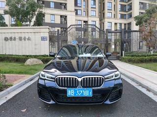 宝马5系 530Li 2.0T 自动 xDrive改款二M运动套装 