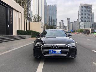 奥迪A6L 45TFSI 