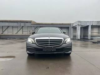 奔驰E级 E300L 2.0T 自动 时尚型 