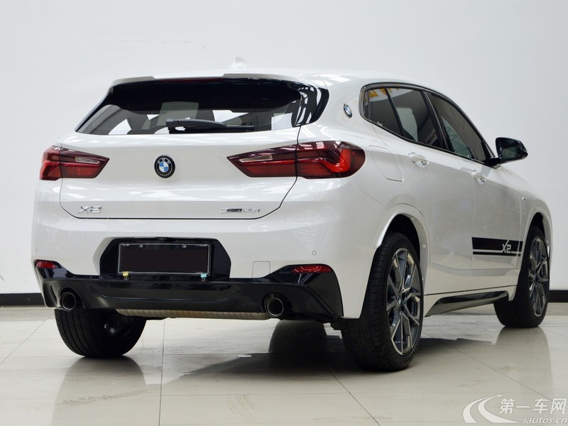 宝马X2 25i [进口] 2018款 2.0T 自动 豪华型M越野套装 (国Ⅵ) 