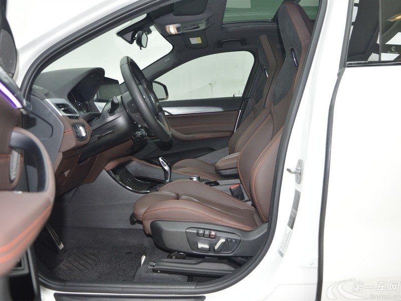 宝马X2 25i [进口] 2018款 2.0T 自动 豪华型M越野套装 (国Ⅵ) 