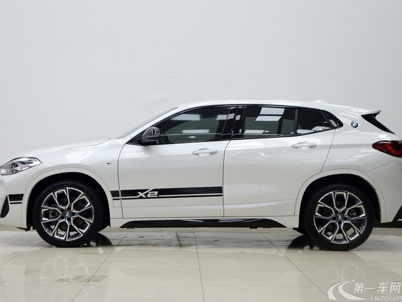 宝马X2 25i [进口] 2018款 2.0T 自动 豪华型M越野套装 (国Ⅵ) 