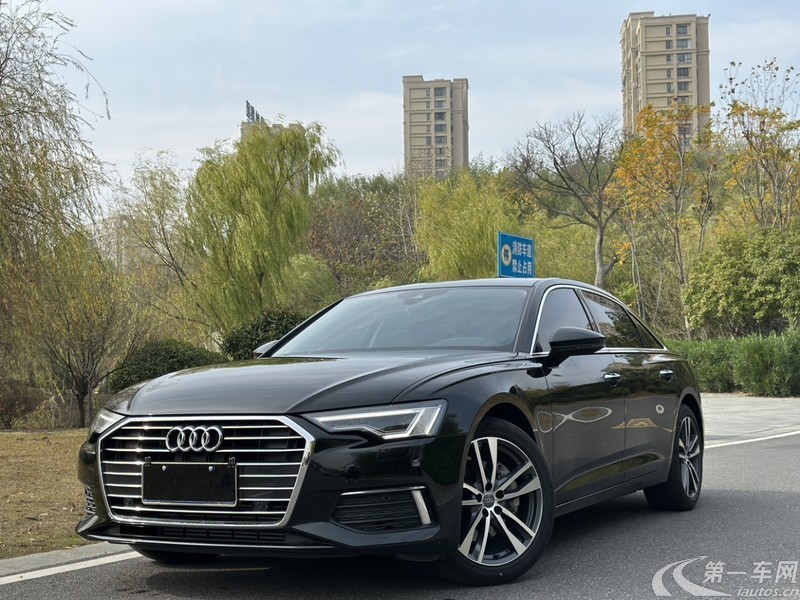 奥迪A6L 40TFSI 2021款 2.0T 自动 豪华动感型 (国Ⅵ) 