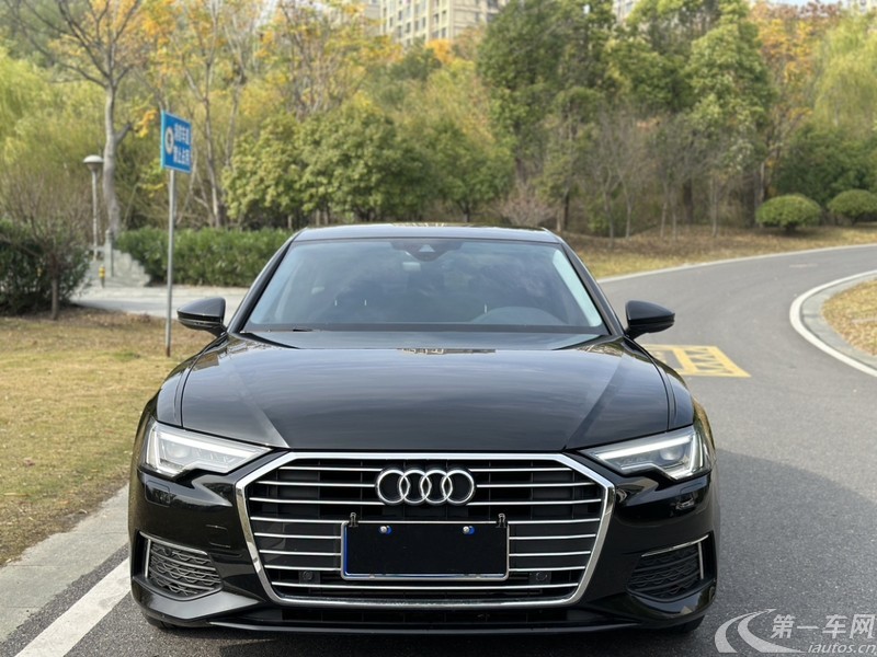 奥迪A6L 40TFSI 2021款 2.0T 自动 豪华动感型 (国Ⅵ) 