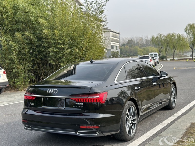 奥迪A6L 40TFSI 2021款 2.0T 自动 豪华动感型 (国Ⅵ) 