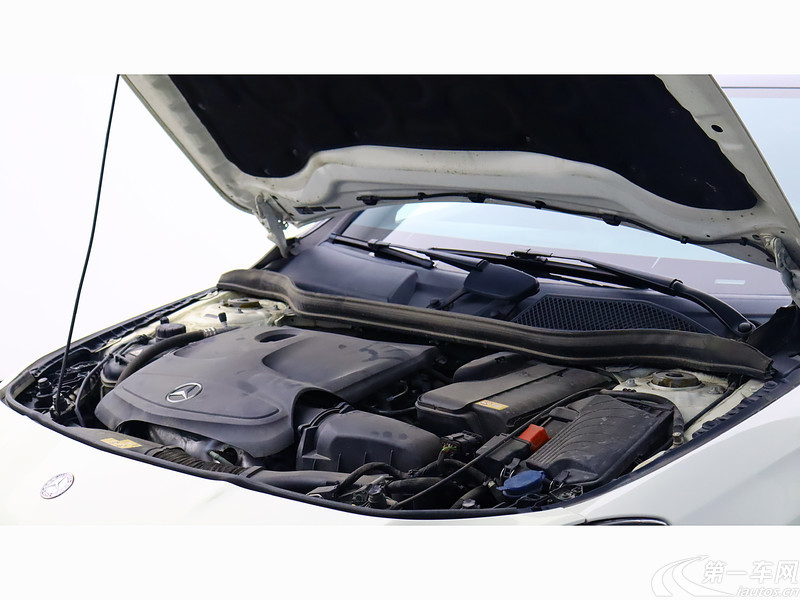 奔驰CLA级 CLA200 [进口] 2016款 1.6T 自动 汽油 动感型 