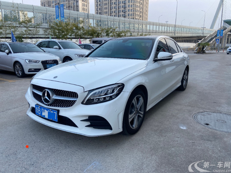 奔驰C级 C260L 2019款 1.5T 自动 (国Ⅵ) 