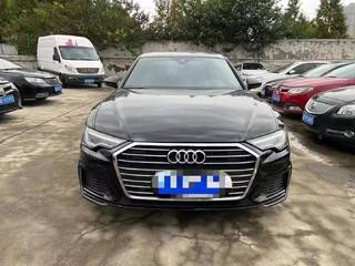 奥迪A6L 40TFSI 2.0T 自动 豪华动感型 