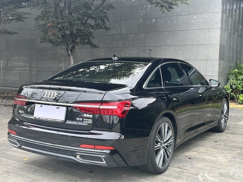 奥迪A6L 45TFSI 2019款 2.0T 自动 臻选动感型 (国Ⅵ) 