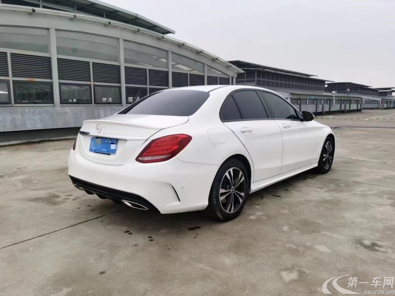 奔驰C级 C200L 2017款 2.0T 自动 运动版改款 (国Ⅴ) 